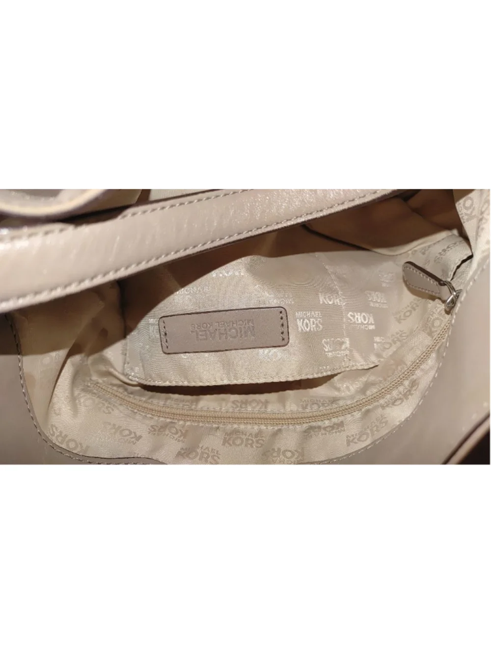 Michael Kors Lillie Large Leather Hobo Bag